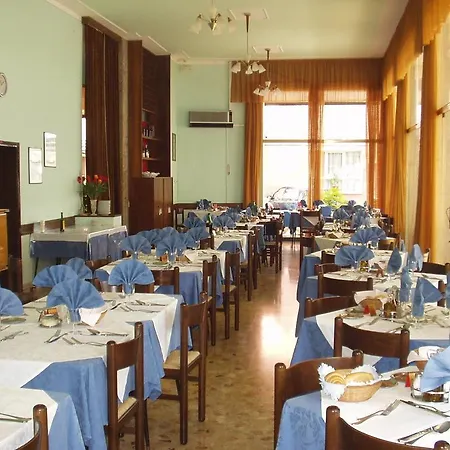 Britannia 2* Lido di Jesolo
